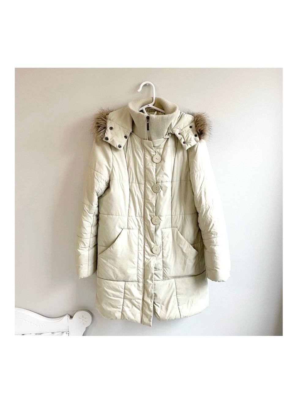 TALLY HO OUTERWEAR CREAM PUFFER COAT POCKETS BUTTONS STORM CUFFS DETACHABLE HOOD